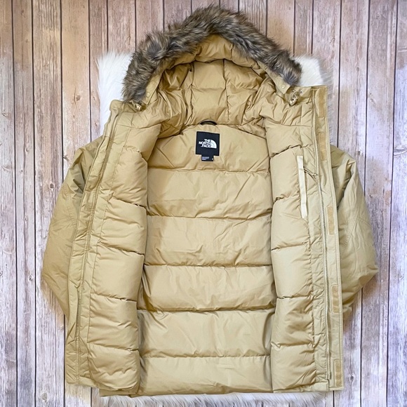 The North Face Men’s McMurdo Waterproof Parka In Antelope Tan - Picture 6 of 10